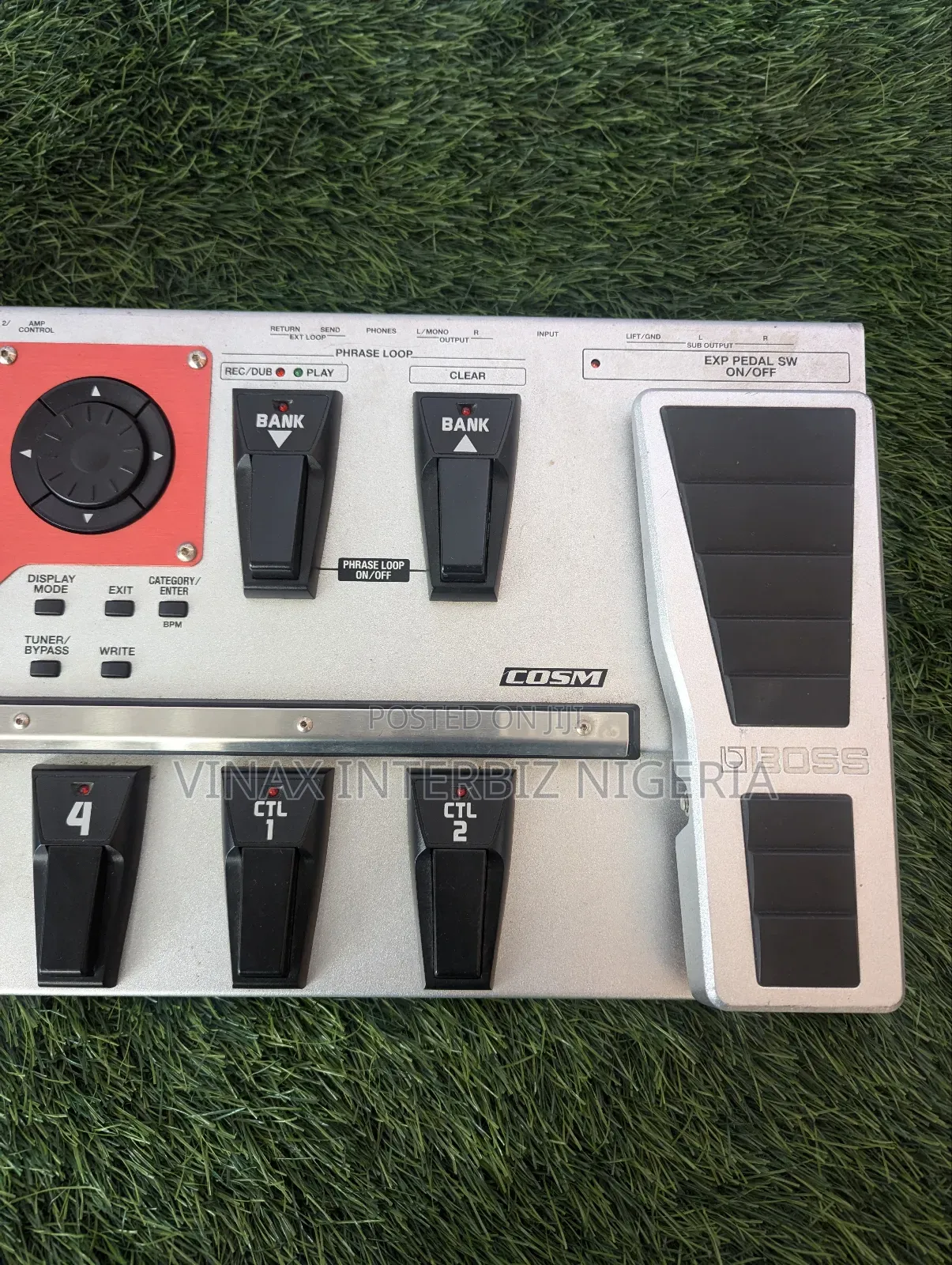 Boss Gt_10b