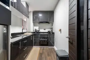 Luxurious 2 Bedroom Apartment