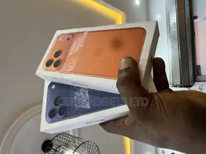 New Apple iPhone 17 Pro Max 256 GB Orange