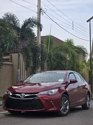 Toyota Camry 2015 Maroon