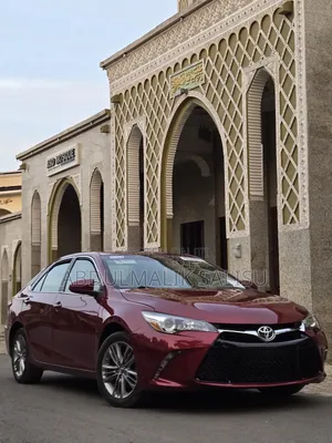 Toyota Camry 2015 Maroon