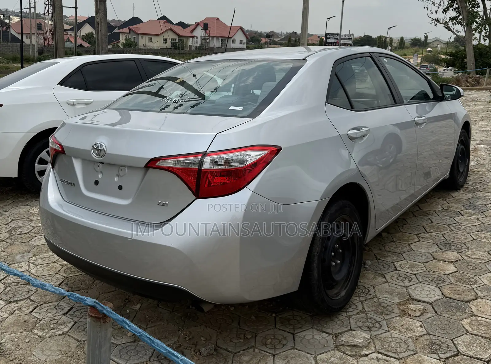 Toyota Corolla LE 4dr Sedan (1.8L 4cyl CVT) 2016 Gray