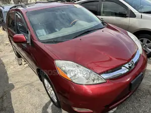 Toyota Sienna Limited 7 Passenger 2010 Red