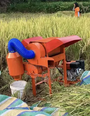 Rice Thresher With Engine