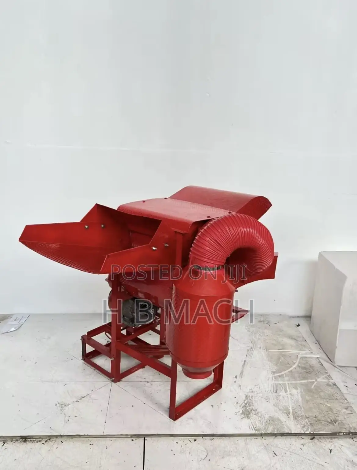 Rice Thresher With Engine