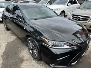Lexus ES 350 F Sport 2021 Black