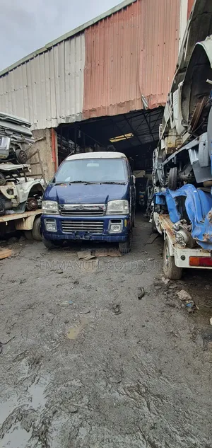 Suzuki APV Minibus 2008 Blue