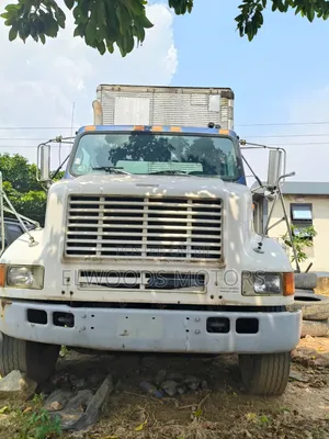Heavy Duty Truck