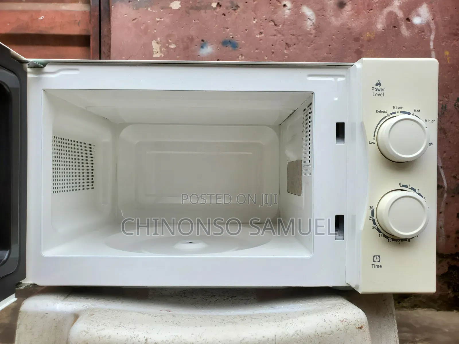 Microwave Oven