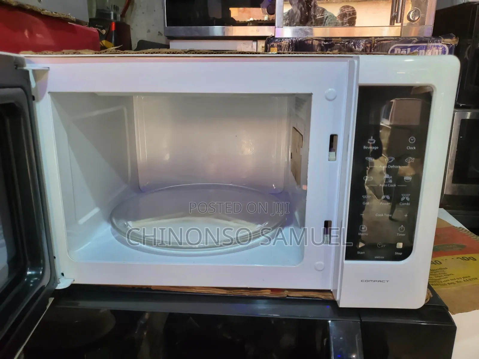 Microwave Oven