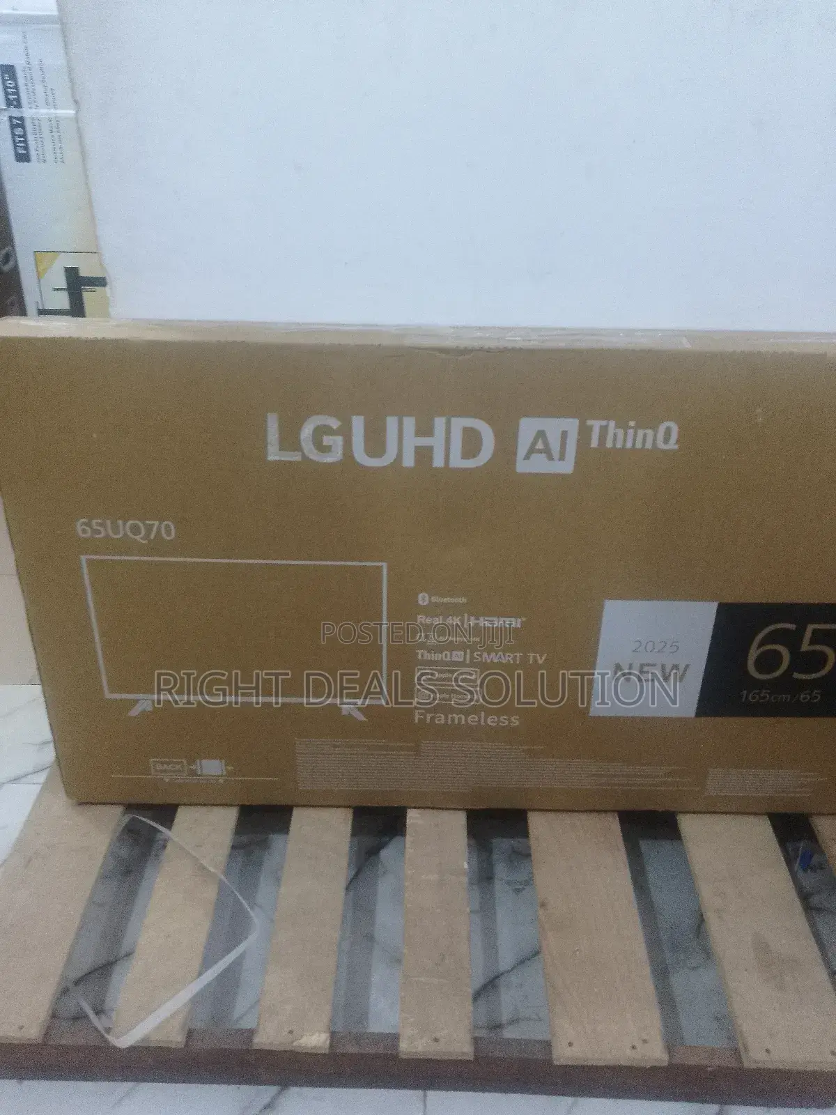 Lg 65" Customizable Smart Tv Interface