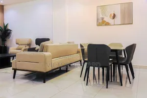 2 Bed 3 Bath