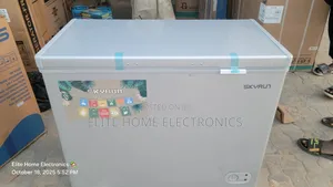 Slyrun Chest Freezer 200l