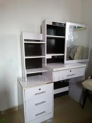 Few Months Used Dressing Mirror