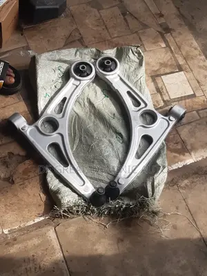 Lower Arm for Hyundai Sonata 2020