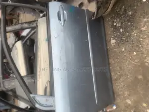 Toyota Sienna Empty Door Front Left 05 Model