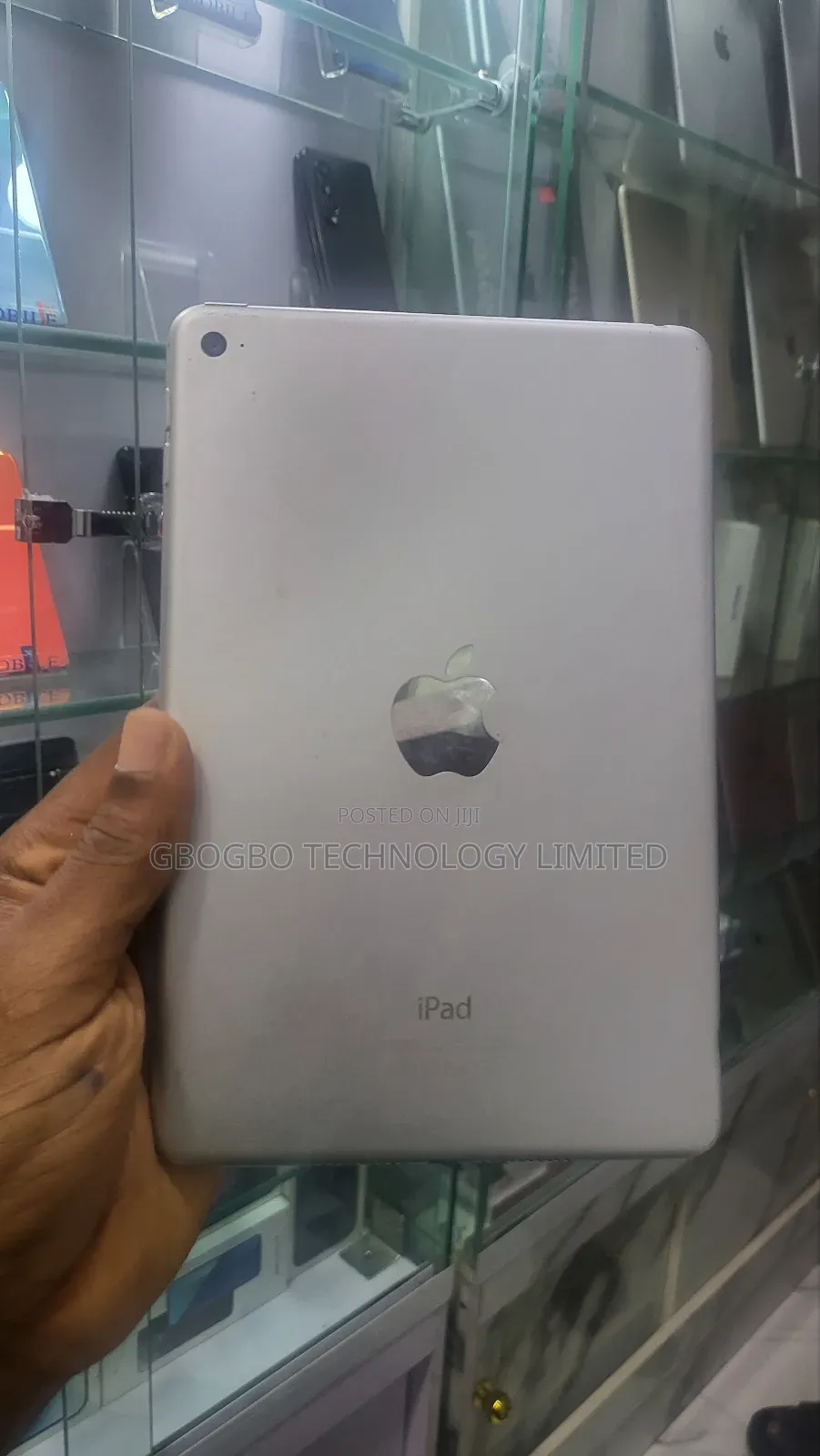 Apple iPad mini 4 128 GB Silver