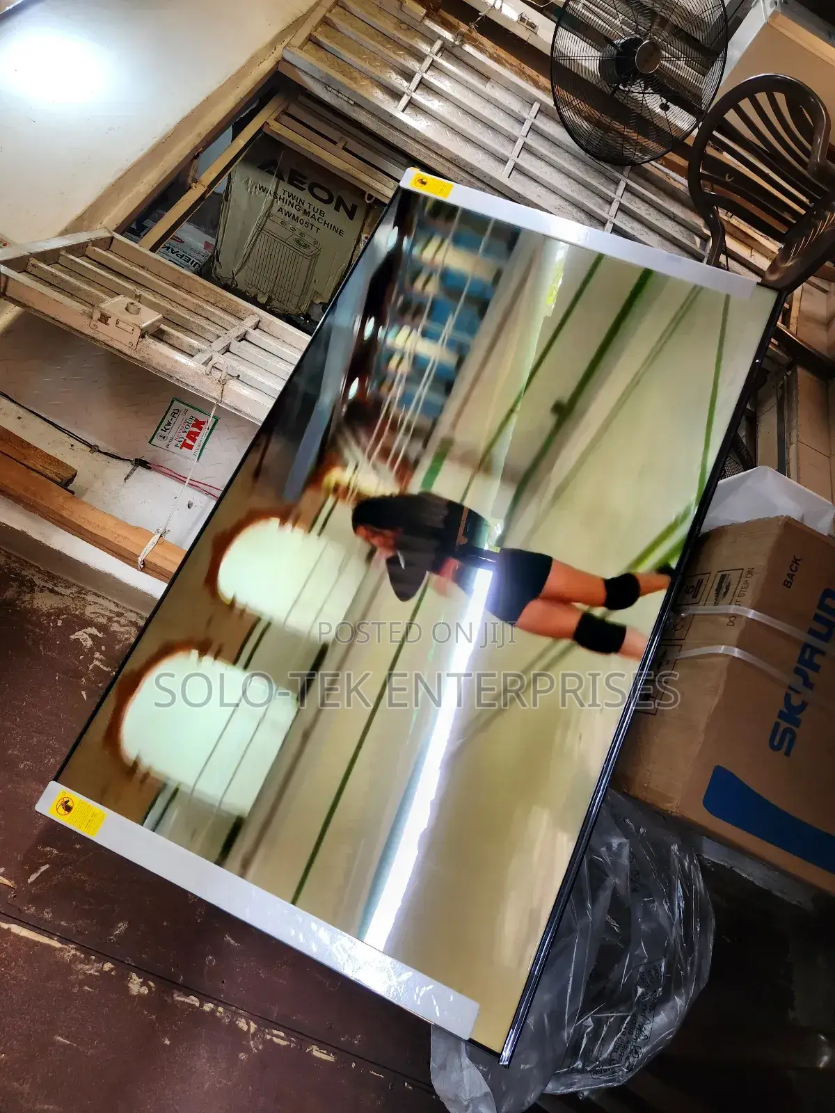 Hisense TV 85 Qled