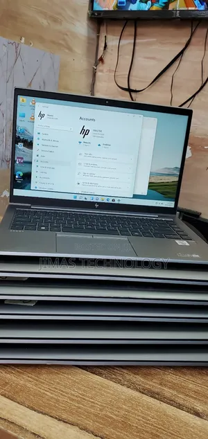 Laptop HP ZBook Firefly 14 G7 16GB Intel Core i7 SSD 256GB