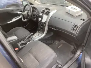Toyota Corolla S 4dr Sedan (1.8L 4cyl 4A) 2013 Blue