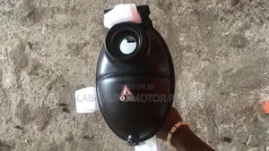 Mercedes Benz and BMW Water Can 204,205,Glk and Gle
