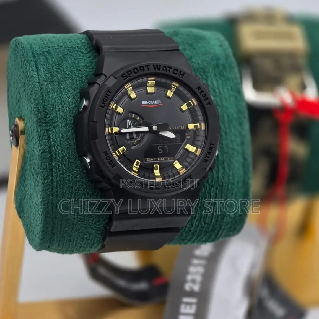Skmei Quality Luxury Men Rubber Strap Wristwatch
