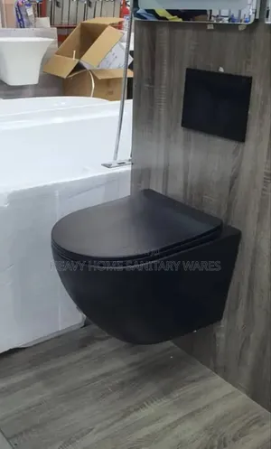 B22 Round Black Concealed Water Cistern
