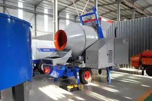 Self-Loading Concrete Mixer With 30cubic Concrete Pump