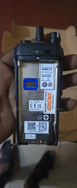 Mototrbo R7 Uhf NKP Radio
