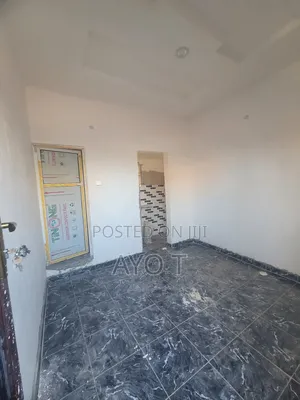 Studio Apartment in Bariga for rent