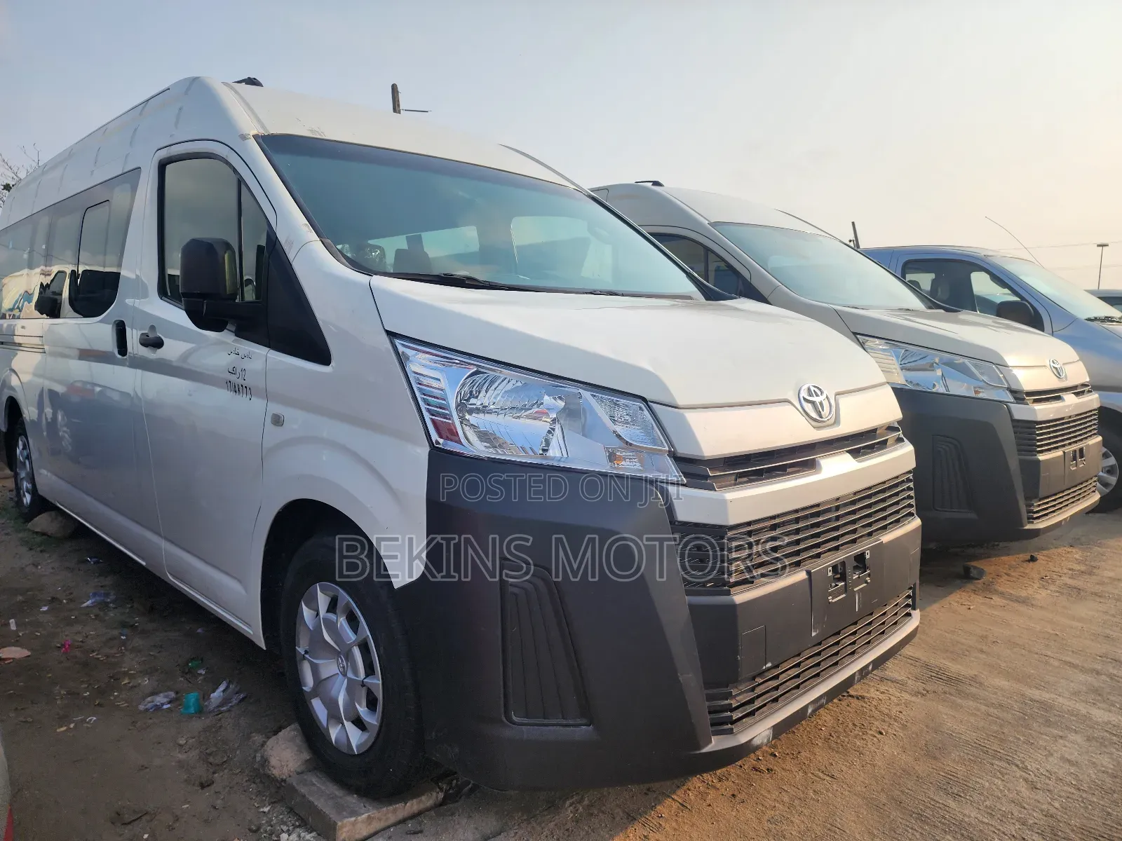 Toyota HiAce 2022 Silver