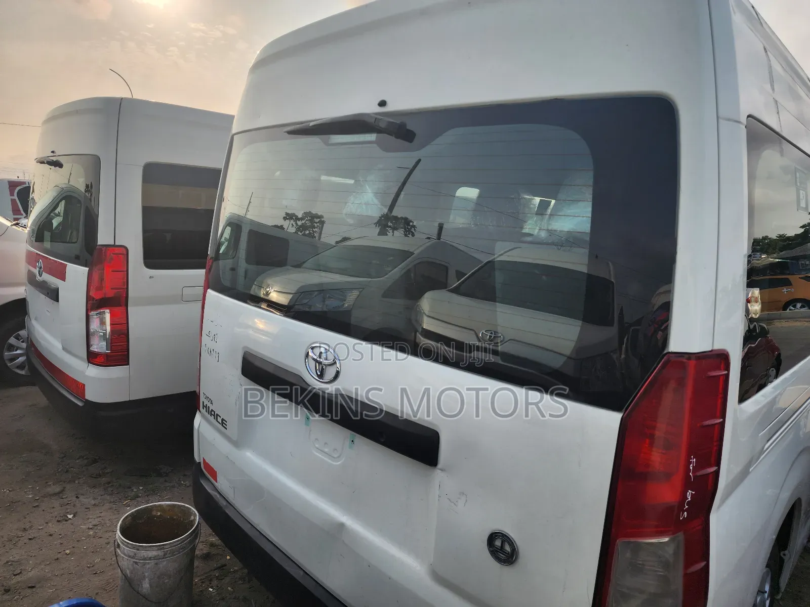 Toyota HiAce 2022 Silver
