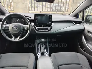 Toyota Corolla L 2020 Blue