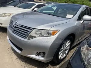 Toyota Venza AWD 2012 Silver