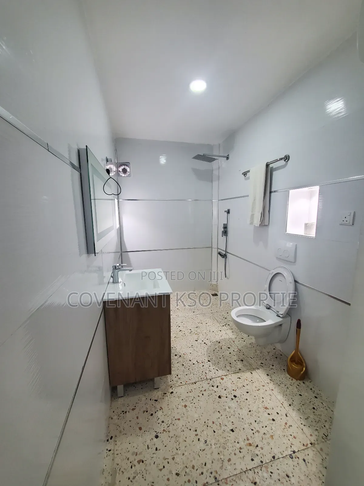 82 Rooms Fully Functioning Hotel Off Admralty Way Lekki Phase 1.Direct