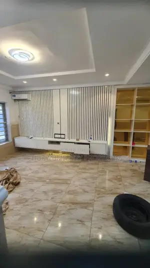 3bdrm Block of Flats in Katampe Apartment for rent