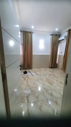 3bdrm Block of Flats in Katampe Apartment for rent