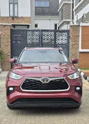 Toyota Highlander Platinum AWD 2020 Burgundy