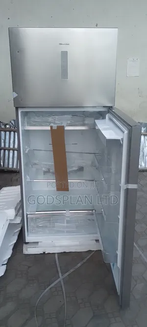 Hisense Fridge 548 Litres With Dispenser