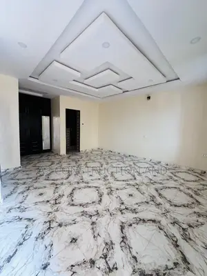 4bdrm Duplex in Kolapo Ishola Estate, Akobo for rent