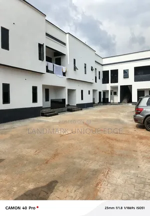 2bdrm Block of Flats in Ushafa Garry City for rent