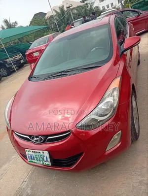 Hyundai Elantra 2013 Red