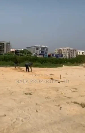 2,200swm Of Land Directly Facing Express Way At Lekki Phase1 For Lease