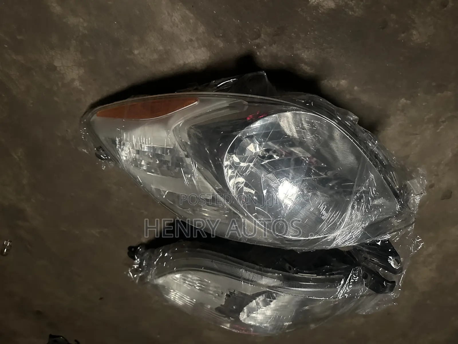 Set Headlamp Yaris 2008 Hatchback