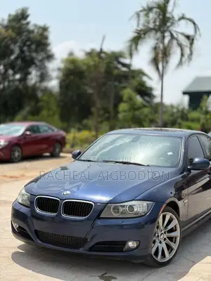 BMW 328i 2011 Blue