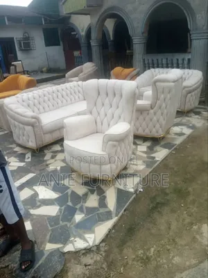 New Beautiful Executive Design Fabric Chair