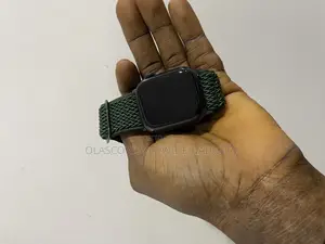 Yankee Used Apple Watch Series 10 42mm Available
