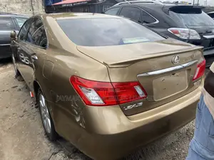 Lexus ES 350 2009 Gold