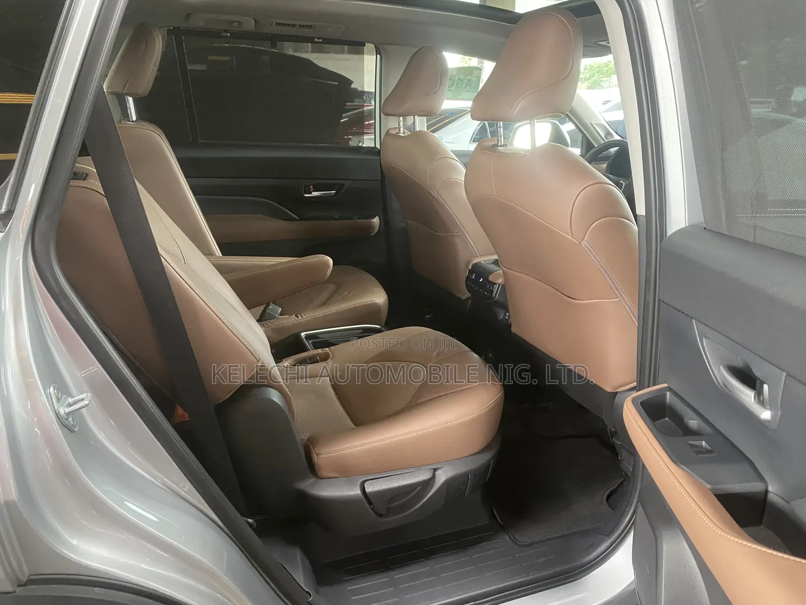 Toyota Highlander Platinum AWD 2024 Gray