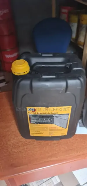 Cat Extended Life Coolant (205-6612 V)